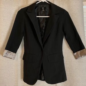 BLACK BLAZER iZ BYER